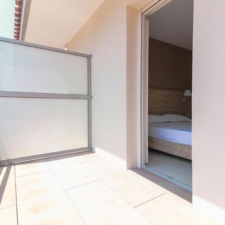 Select'So Home - Residence Le Poseidon Bormes-les-Mimosas Exterior photo